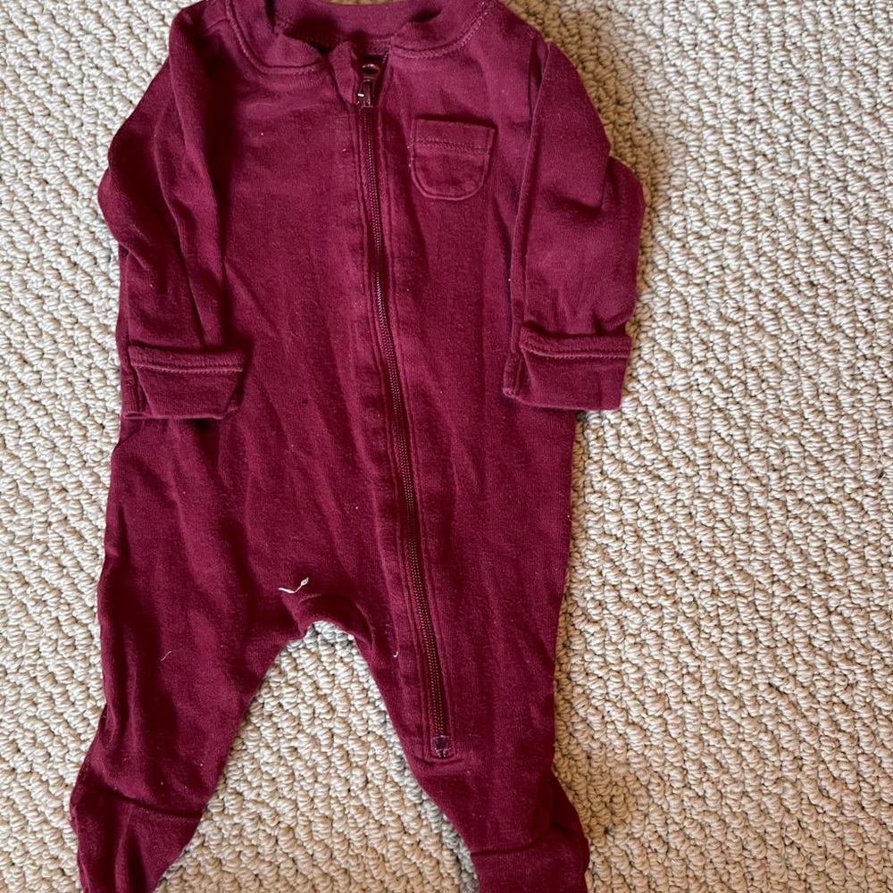 Zipper sleeper footie